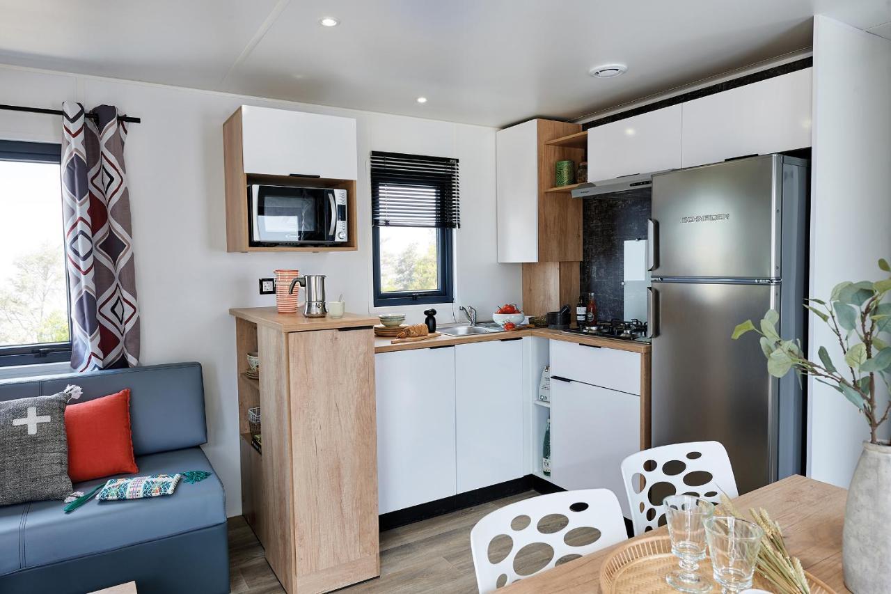 Camping Les Castors กาลวี ภายนอก รูปภาพ