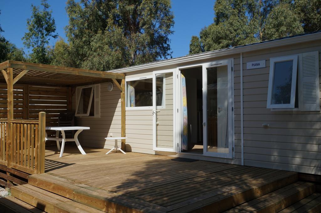 Camping Les Castors กาลวี ภายนอก รูปภาพ