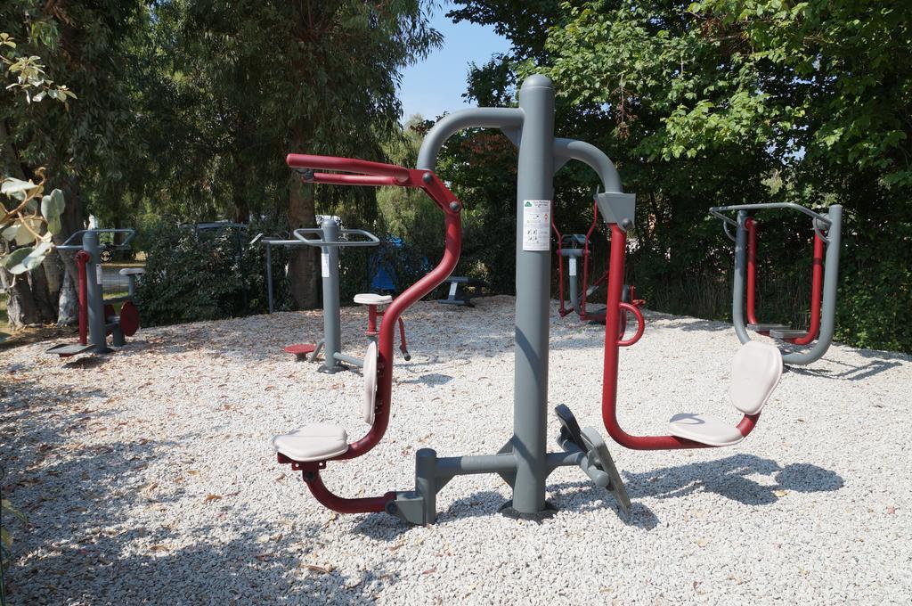 Camping Les Castors กาลวี ภายนอก รูปภาพ