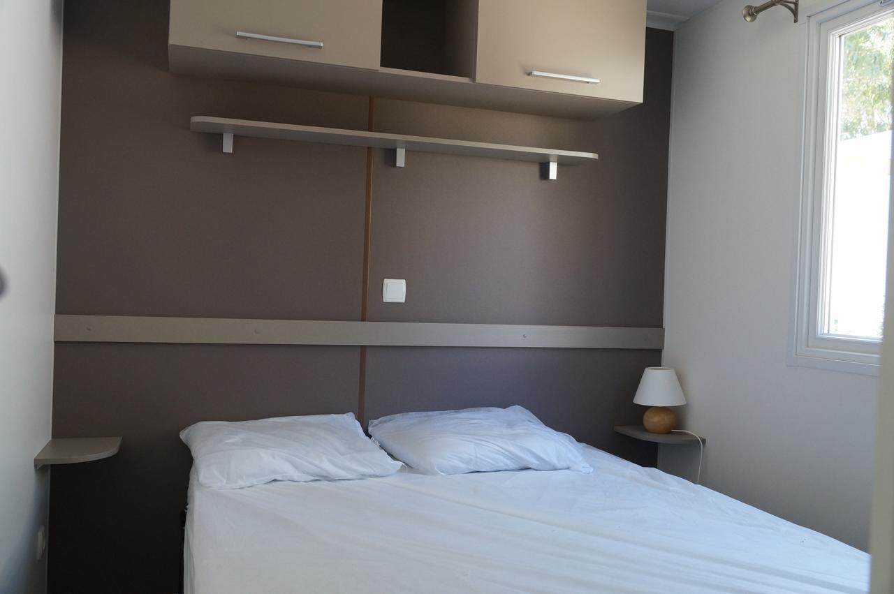 Camping Les Castors กาลวี ภายนอก รูปภาพ